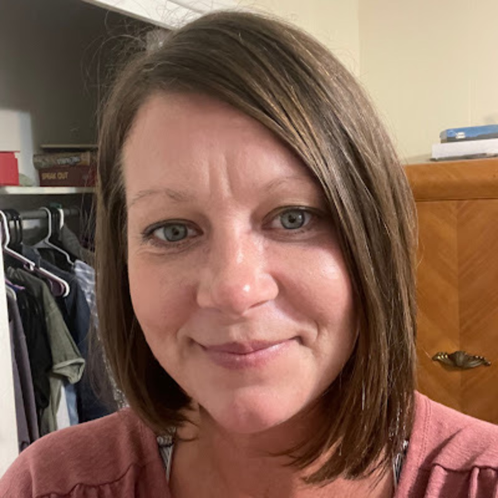 Meet your Posher, Crystal